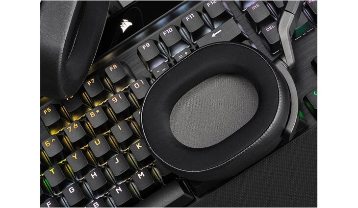 Corsair HS65 Surround