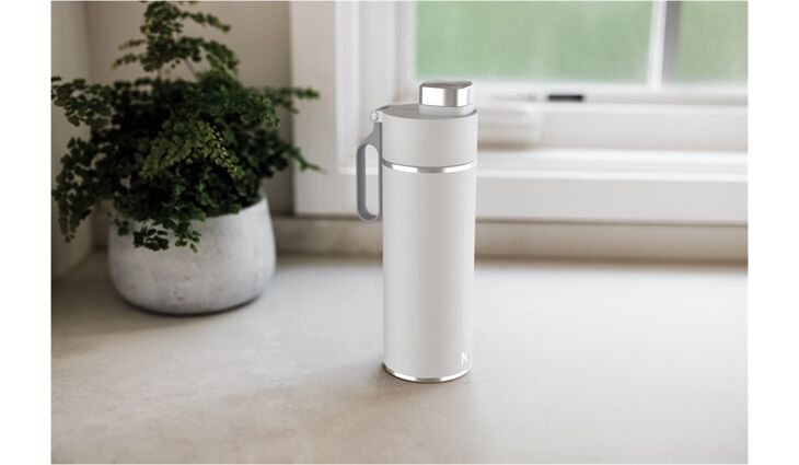 NINJA Thirsti 700 ml Reiseflasche