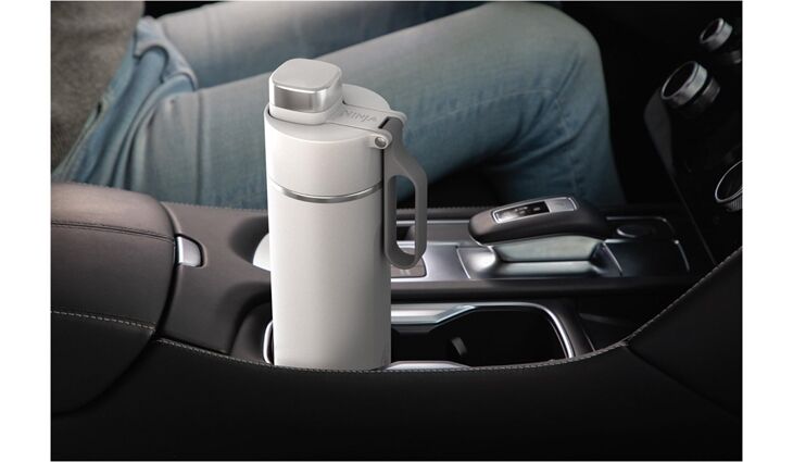 NINJA Thirsti 700 ml Reiseflasche