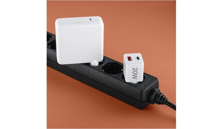 Hama Schnellladegerät USB-C (20W)