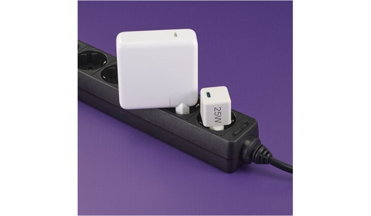 Hama 201981 Schnellladegerät (25W)