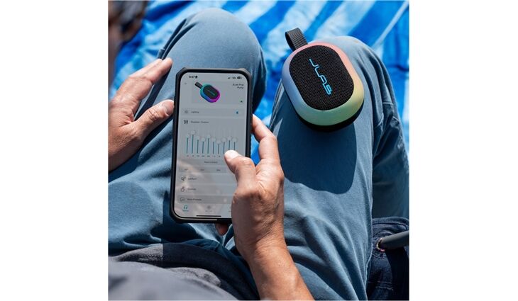 JLAB Pop Party Speaker Black