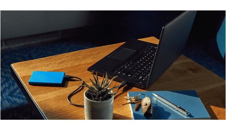 Western Digital My Passport (2TB)