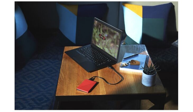 Western Digital My Passport (2TB)