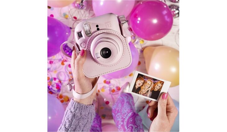 FujiFilm instax Mini 12